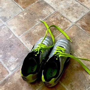 Kids Soccer Shoes